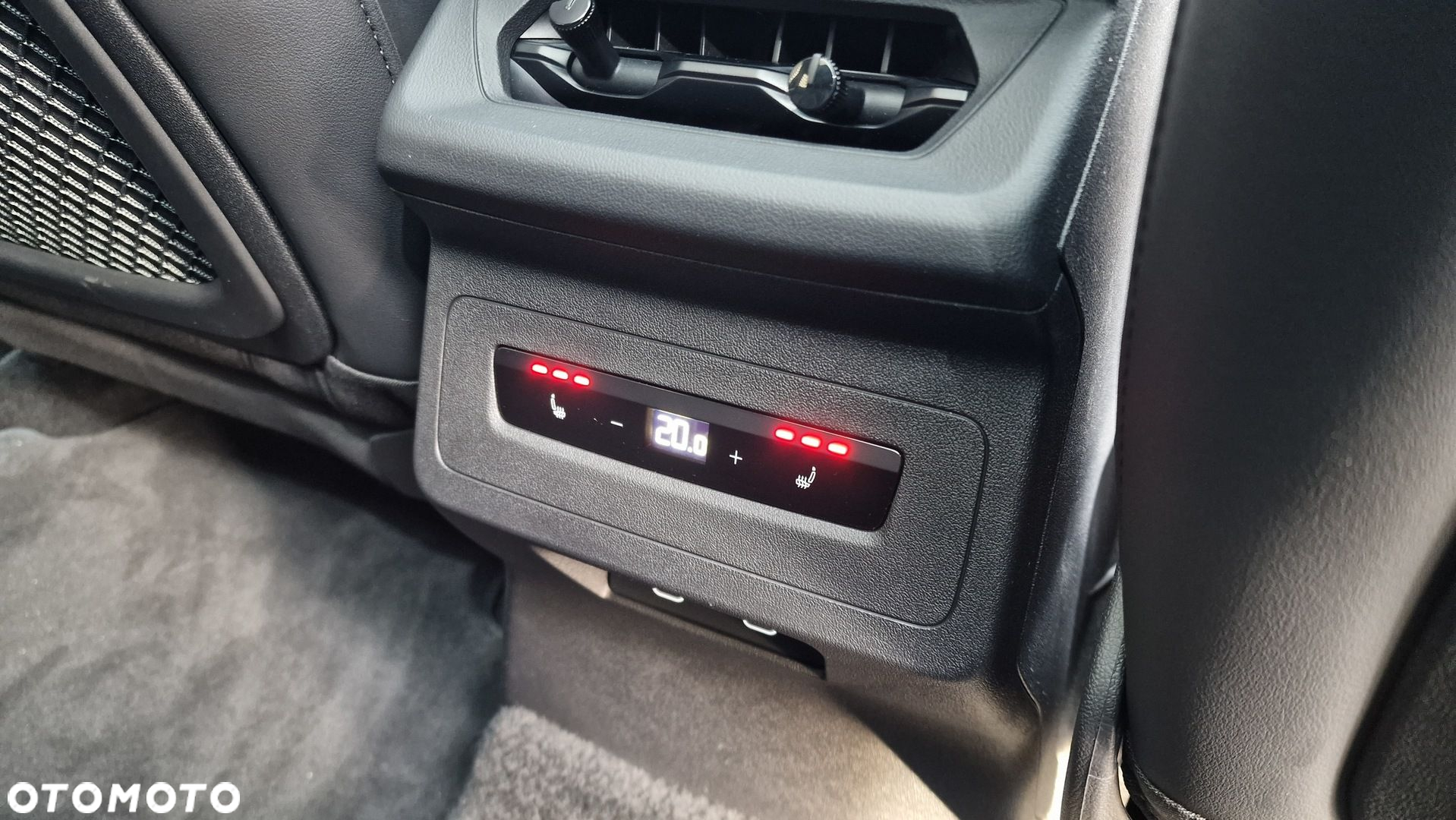 Audi Q6 - 15