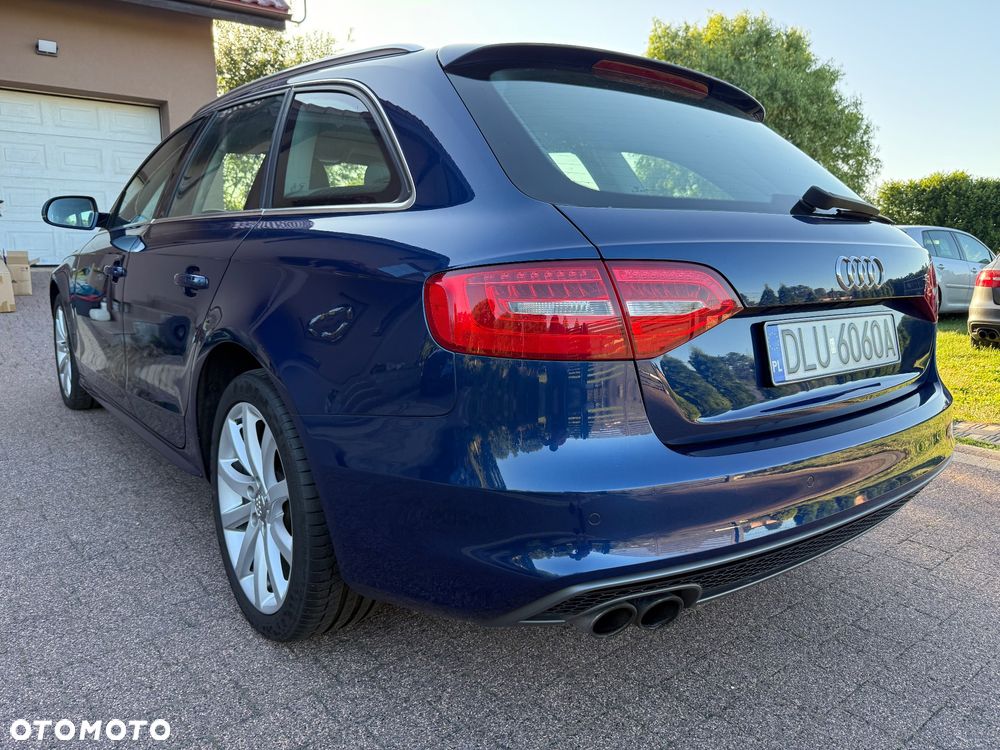Audi A4 - 5