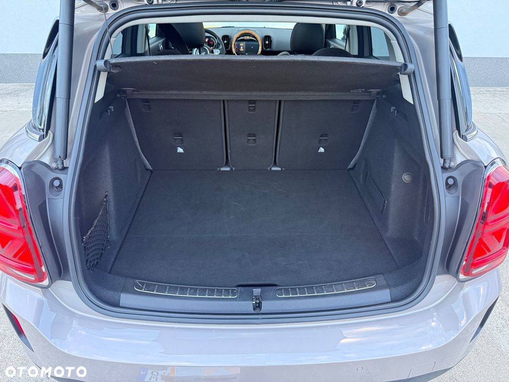 MINI Countryman Cooper Classic Trim - 23