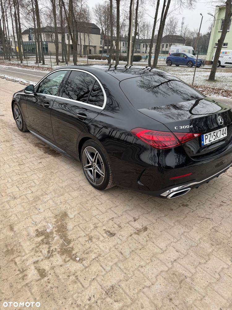 Mercedes-Benz Klasa C 300 d 9G-TRONIC - 4