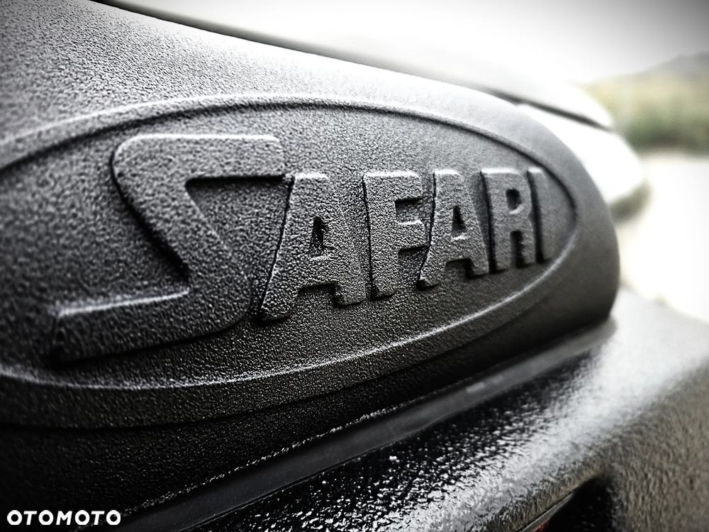 Toyota Hilux Arctic 4x4 - 9