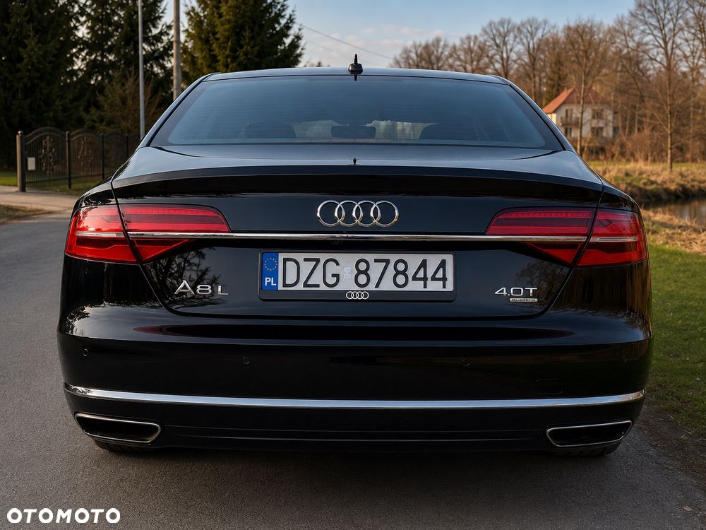 Audi A8 4.0 TFSI L Quattro - 11