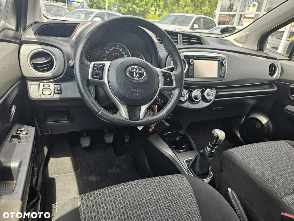 Toyota Yaris 1.33 VVT-i Comfort - 18
