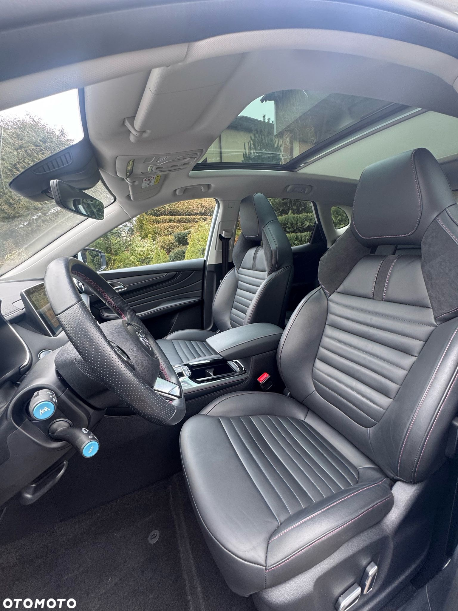MG EHS 1.5T-GDI PHEV Luxury - 17