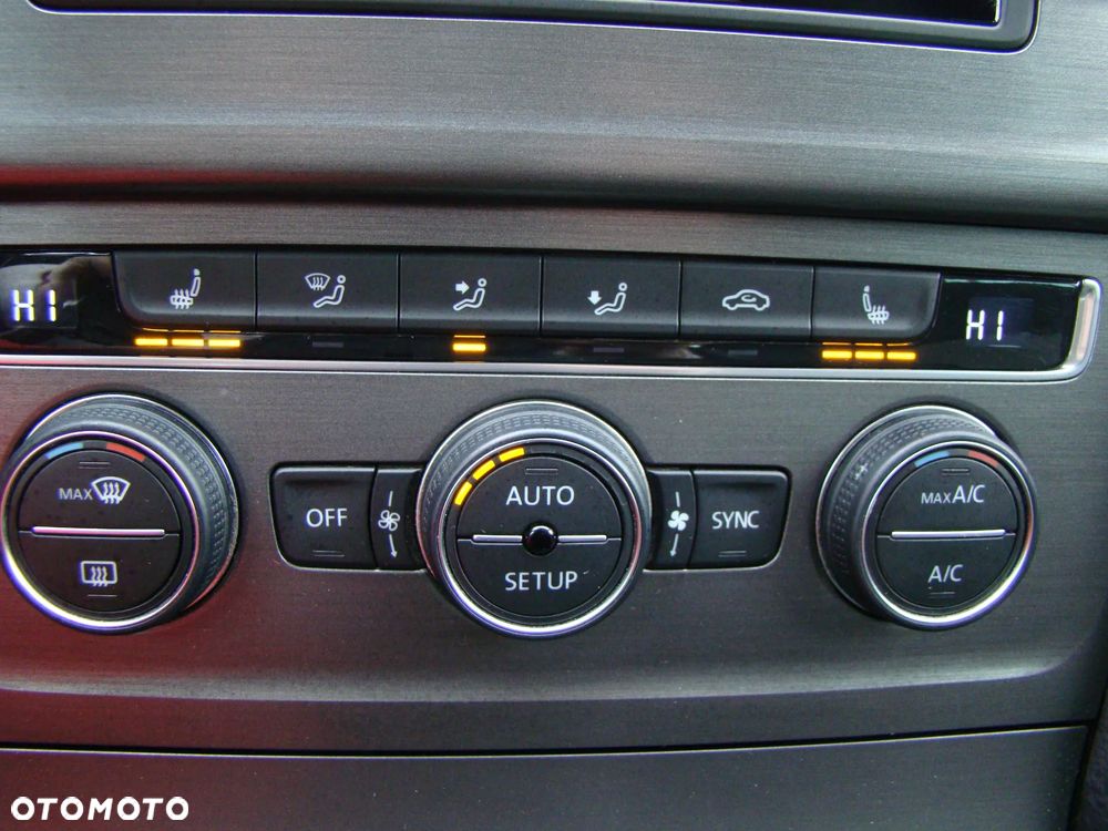 Volkswagen Golf 1.2 TSI BMT Trendline - 14