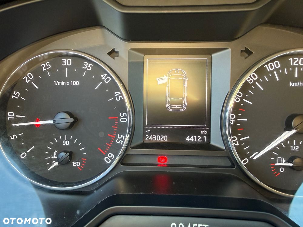 Skoda Octavia 1.6 TDI Edition - 23