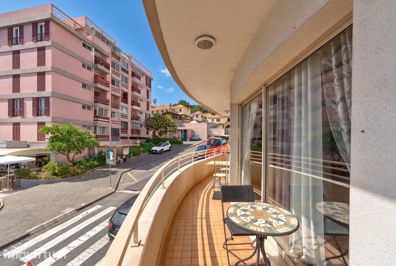 Apartamento T2 na Rua do Til – Conforto e Comodidade no Coração do Fun - Grande imagem: 5/25