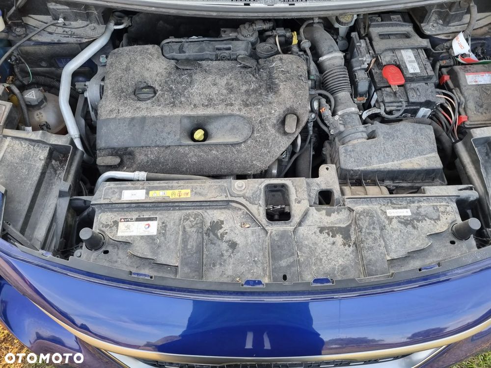 Peugeot 3008 2.0 BlueHDi Allure S&S - 29