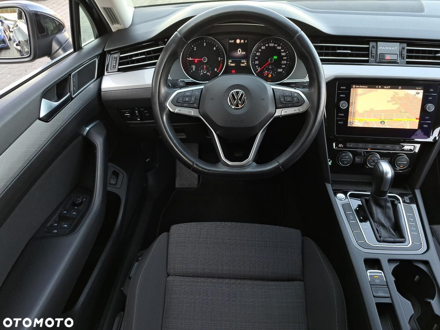 Volkswagen Passat 2.0 TDI Business DSG - 19