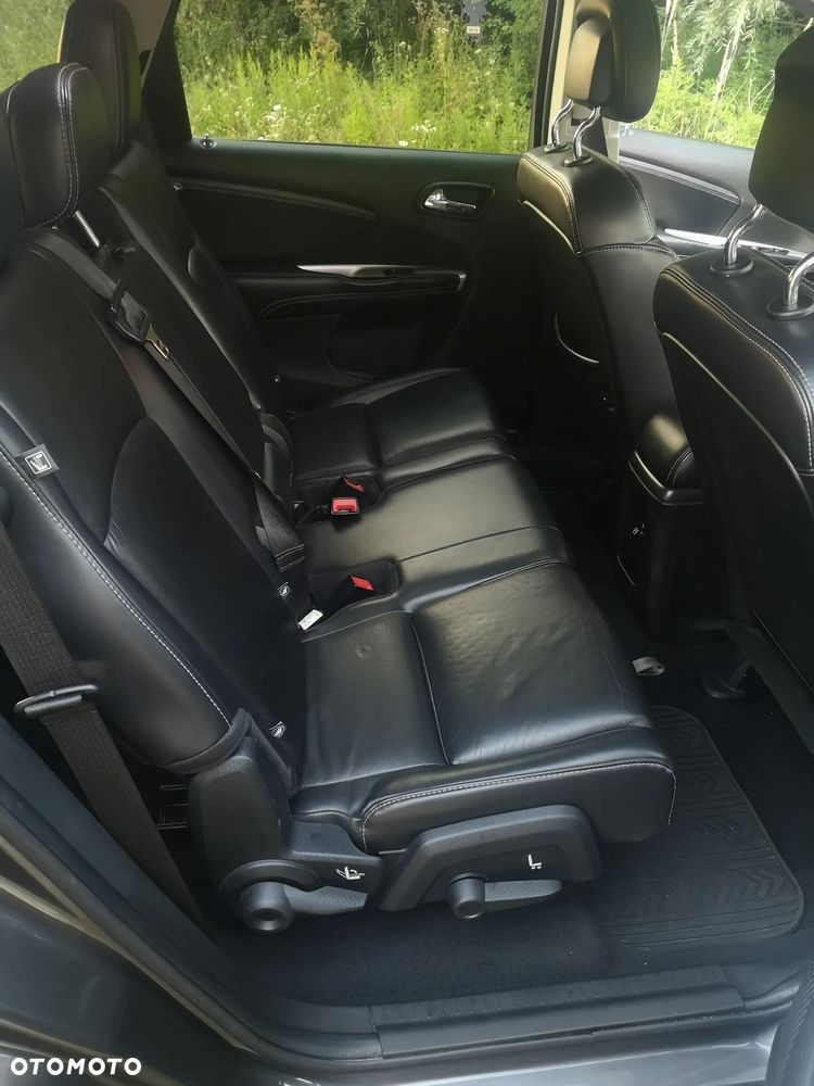 Fiat Freemont 3.6 V6 Lounge - 17