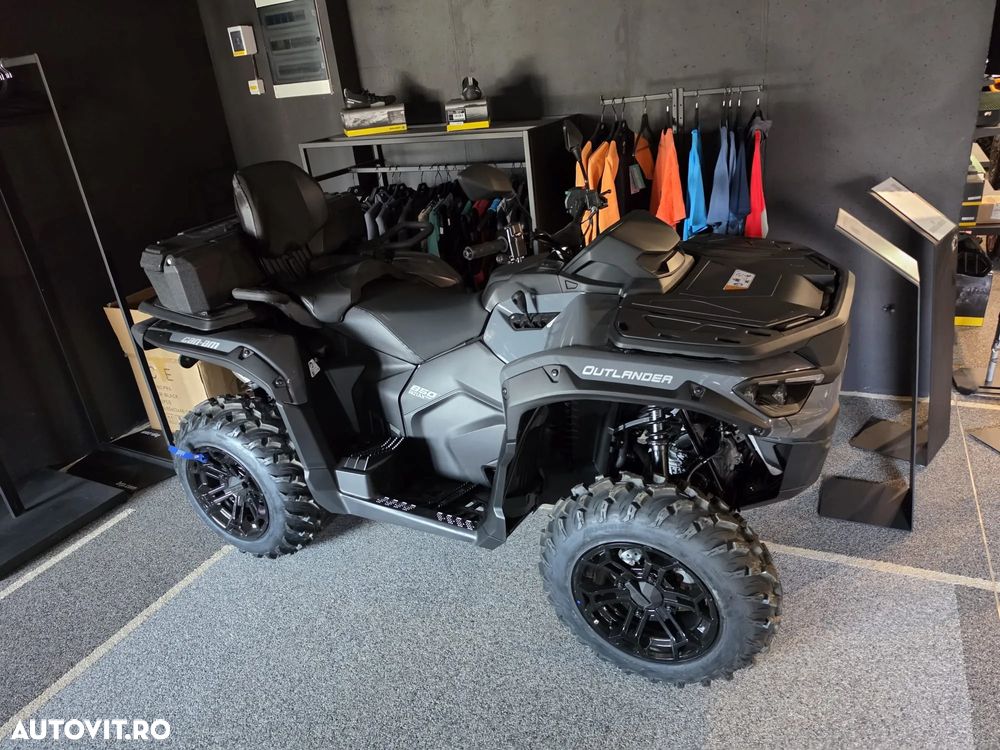 Can-Am Outlander Max - 3