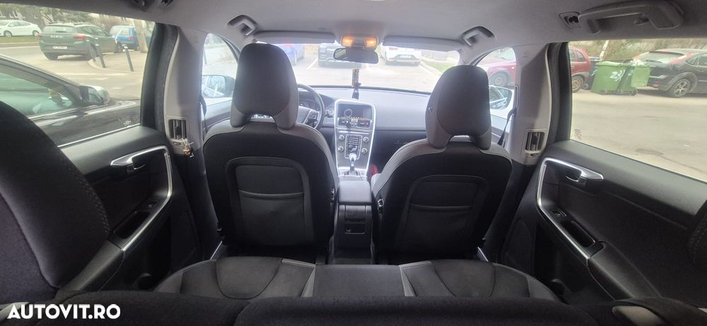 Volvo XC 60 D3 Geartronic Kinetic - 7
