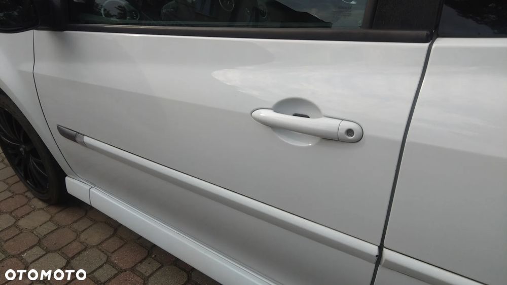 Renault Clio 1.6 16V GT - 36