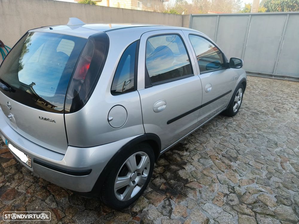 Opel Corsa - 4