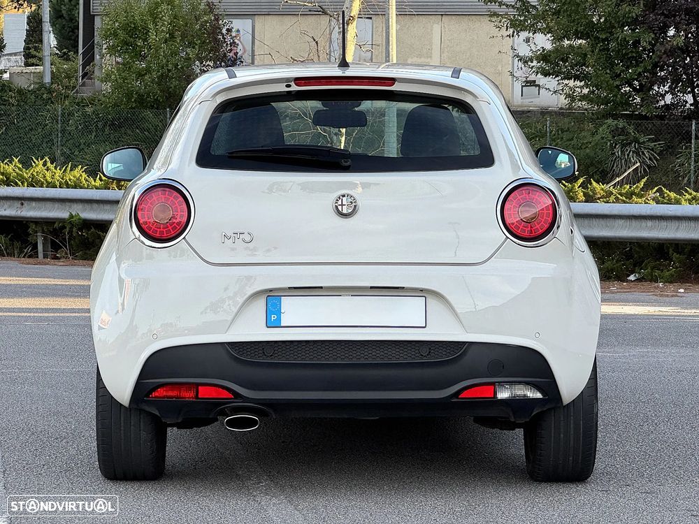 Alfa Romeo MiTo 1.6 JTD Distinctive S&S - 5