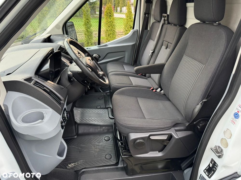 Ford Transit - 14