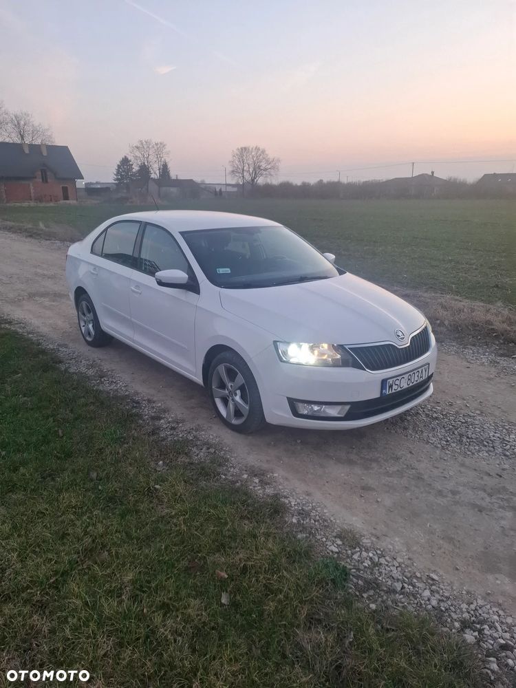 Skoda RAPID 1.6 TDI DPF Ambition - 2