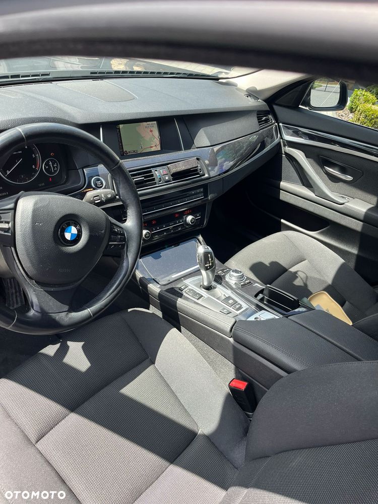 BMW Seria 5 - 8