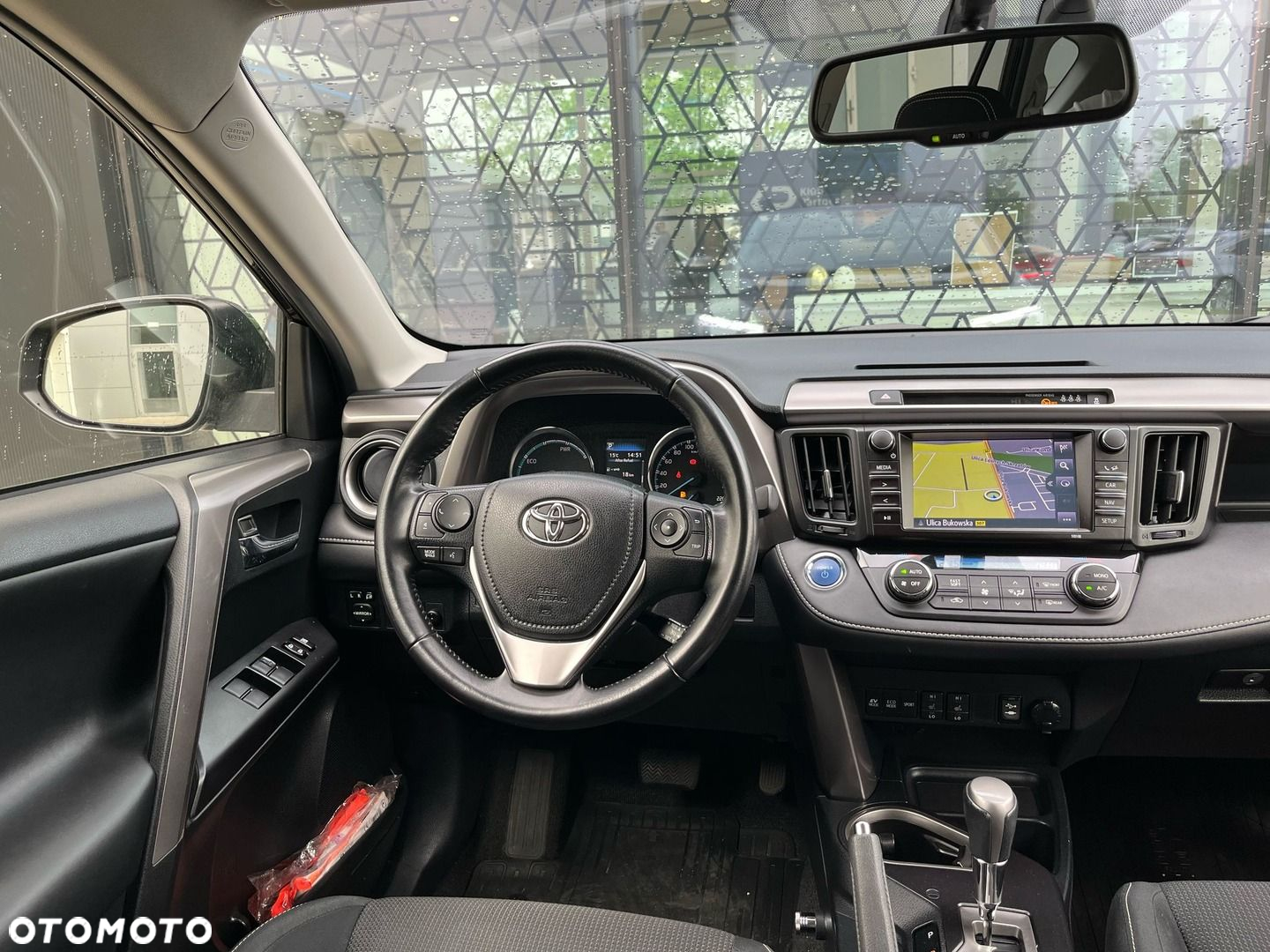 Toyota RAV4 Hybrid Premium 4x4 - 5