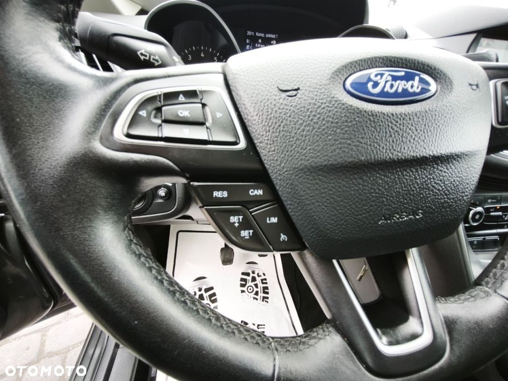 Ford C-MAX - 11