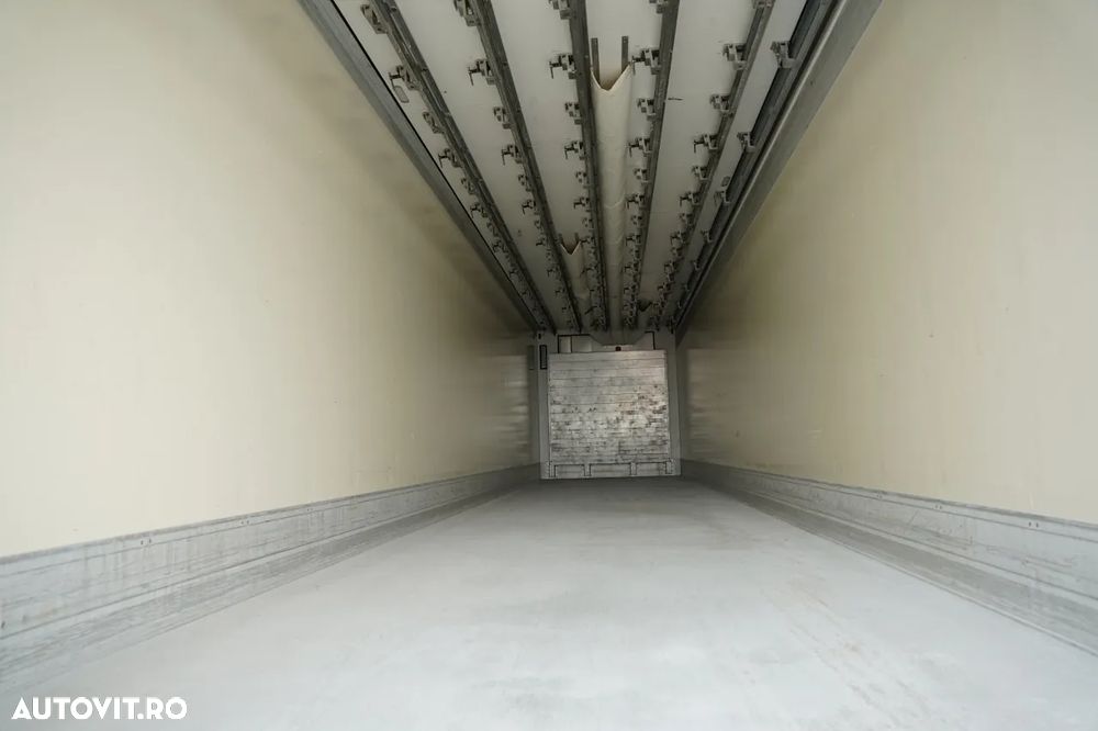 Schmitz Cargobull REFRIGERAT / THERMO KING SLX 200 / ELEVATOR CU CÂRLIG / COȘ PENTRU PALEȚI / - 15