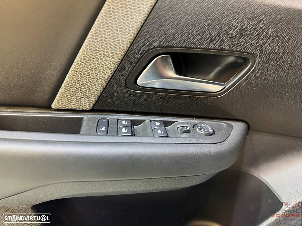 Citroën C4 1.2 PureTech Shine Pack EAT8 - 18