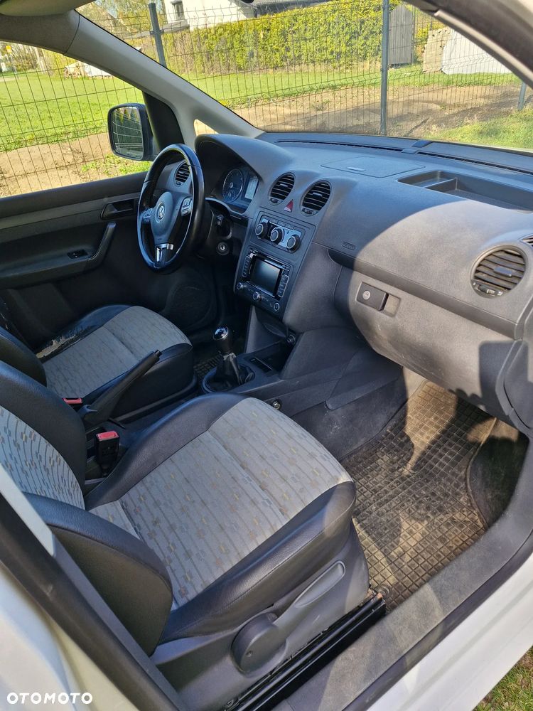 Volkswagen Caddy - 5