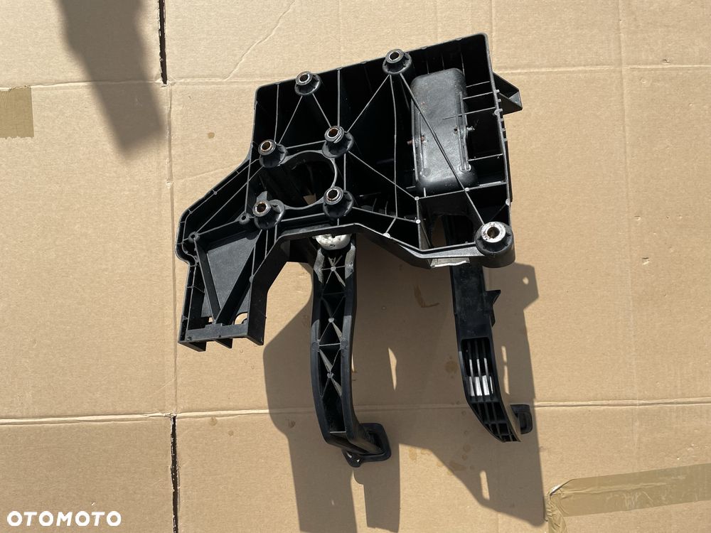 FIAT DUCATO PEUGEOT  BOXER CITROEN JUMPER III PEDAŁY PODSTAWA 3802501017 - 3