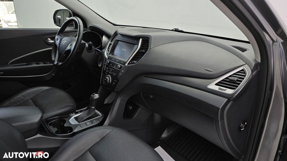 Hyundai Santa Fe - 20