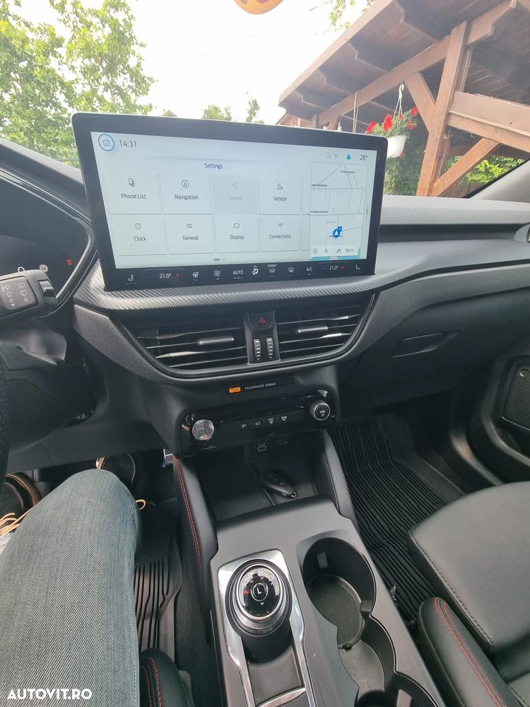 Ford Kuga 2.5 Duratec FWD PHEV ST-Line X - 25