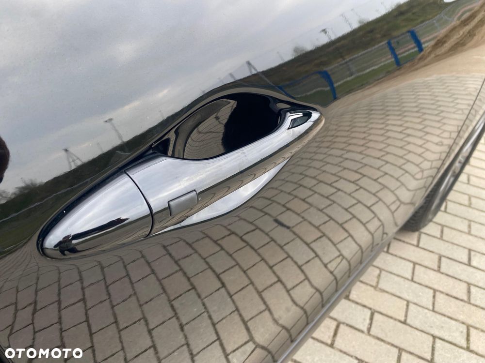 Hyundai ix35 2.0 CRDi 4WD Automatik Premium - 19