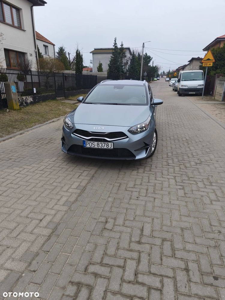 Kia Ceed 1.5 T-GDI M - 6