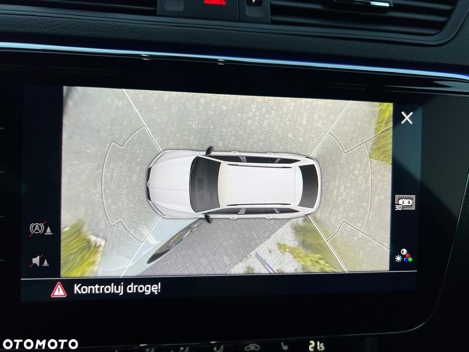 Skoda Superb 2.0 TDI 4x4 DSG Sportline - 30