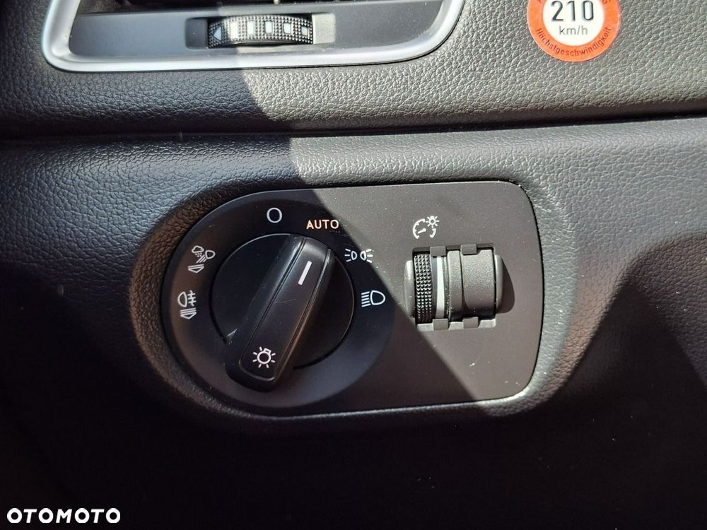 Audi Q3 1.4 TFSI - 16