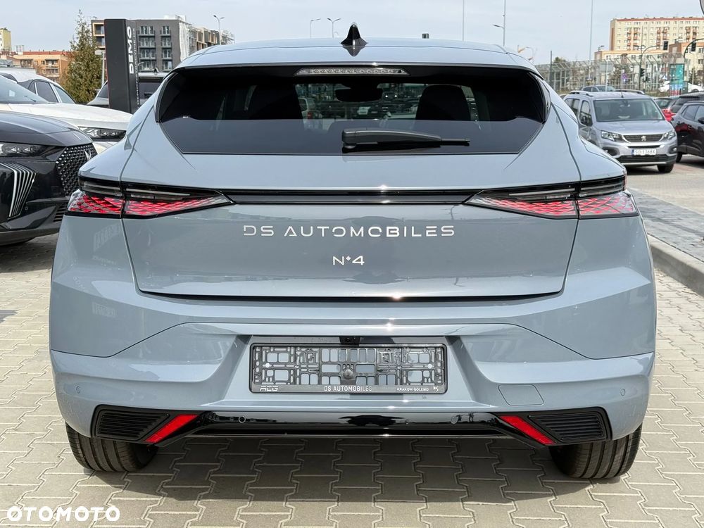 DS Automobiles N°4 1.2 mHEV Pallas eDCS6 - 3
