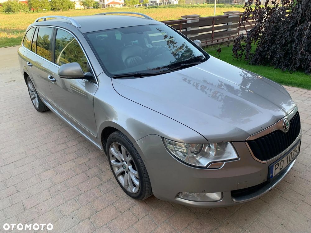 Skoda Superb 2.0 TDI 4x4 Elegance - 3
