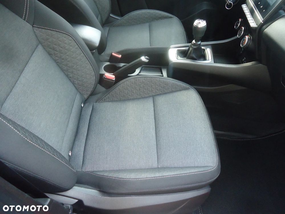 Renault Captur 1.0 TCe Equilibre - 18