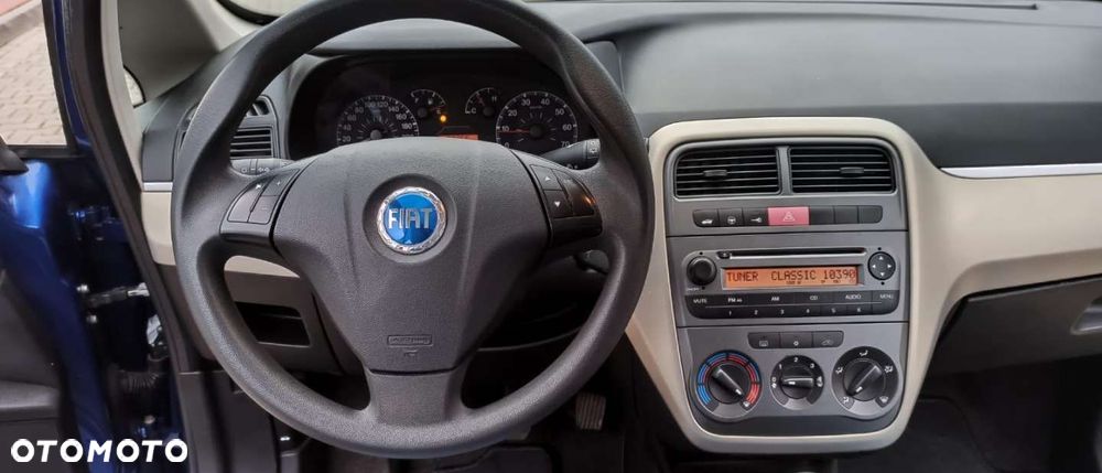 Fiat Punto 1.4 Estiva S&S - 19