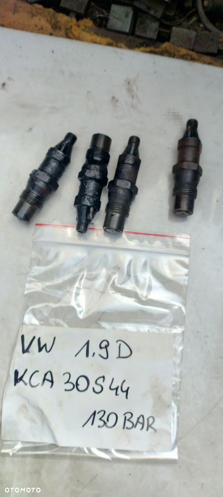 VW t4 1,6d transporter 1,9d 2,4 diesel wtrysk wtryskiwacz KCA30S44 130bar - 1