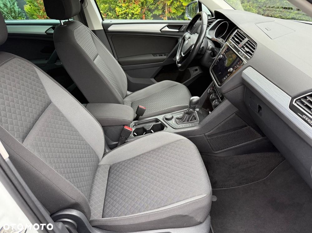 Volkswagen Tiguan 2.0 TDI SCR 4Motion (BlueMotion Techn.) DSG Comfortline - 11