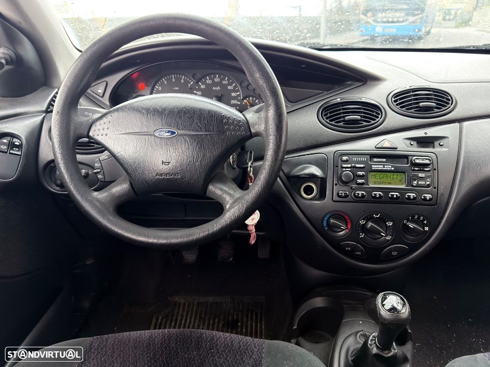 Ford Focus Ambiente - 14