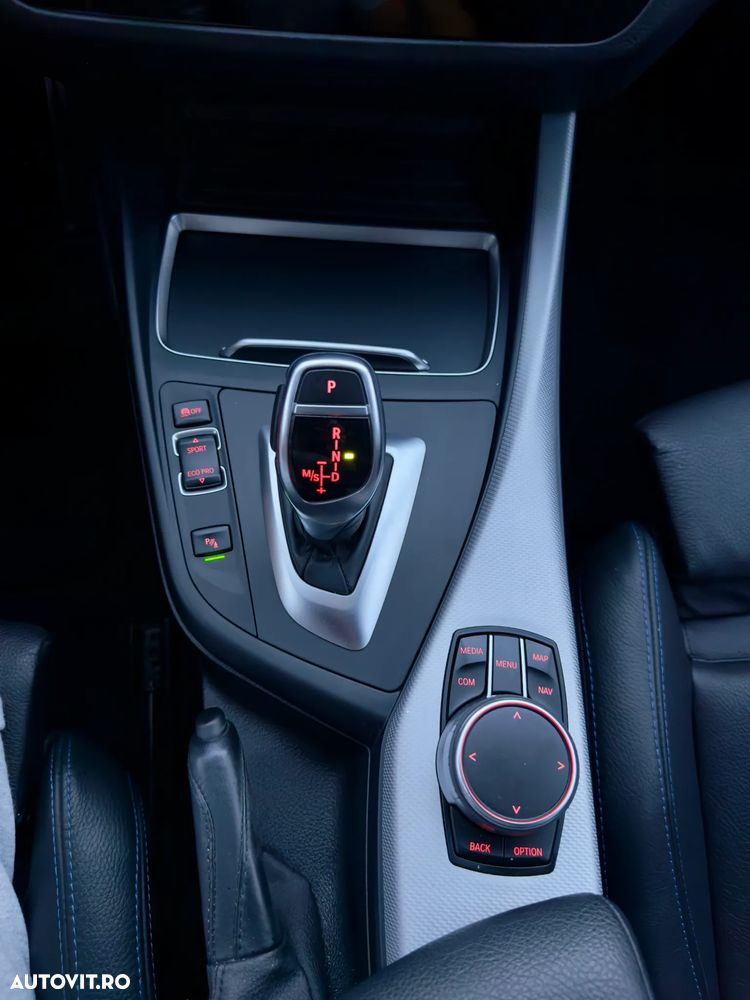 BMW Seria 1 120d xDrive AT M Sport - 16