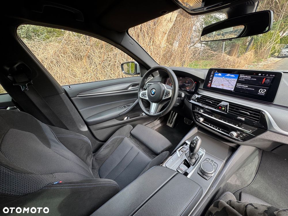 BMW Seria 5 518d M Sport sport - 15