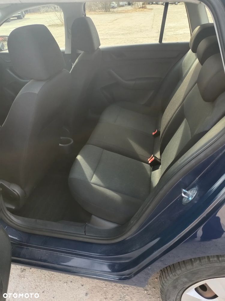 Skoda RAPID 1.4 TDI DPF Active - 13