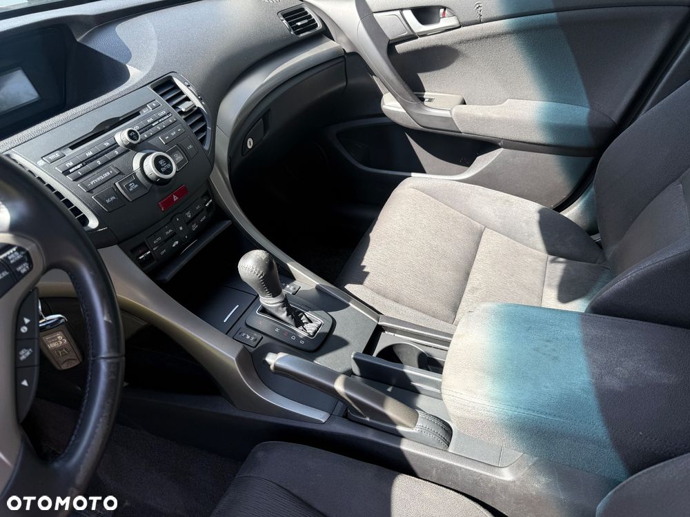 Honda Accord 2.0 Automatik Elegance - 18