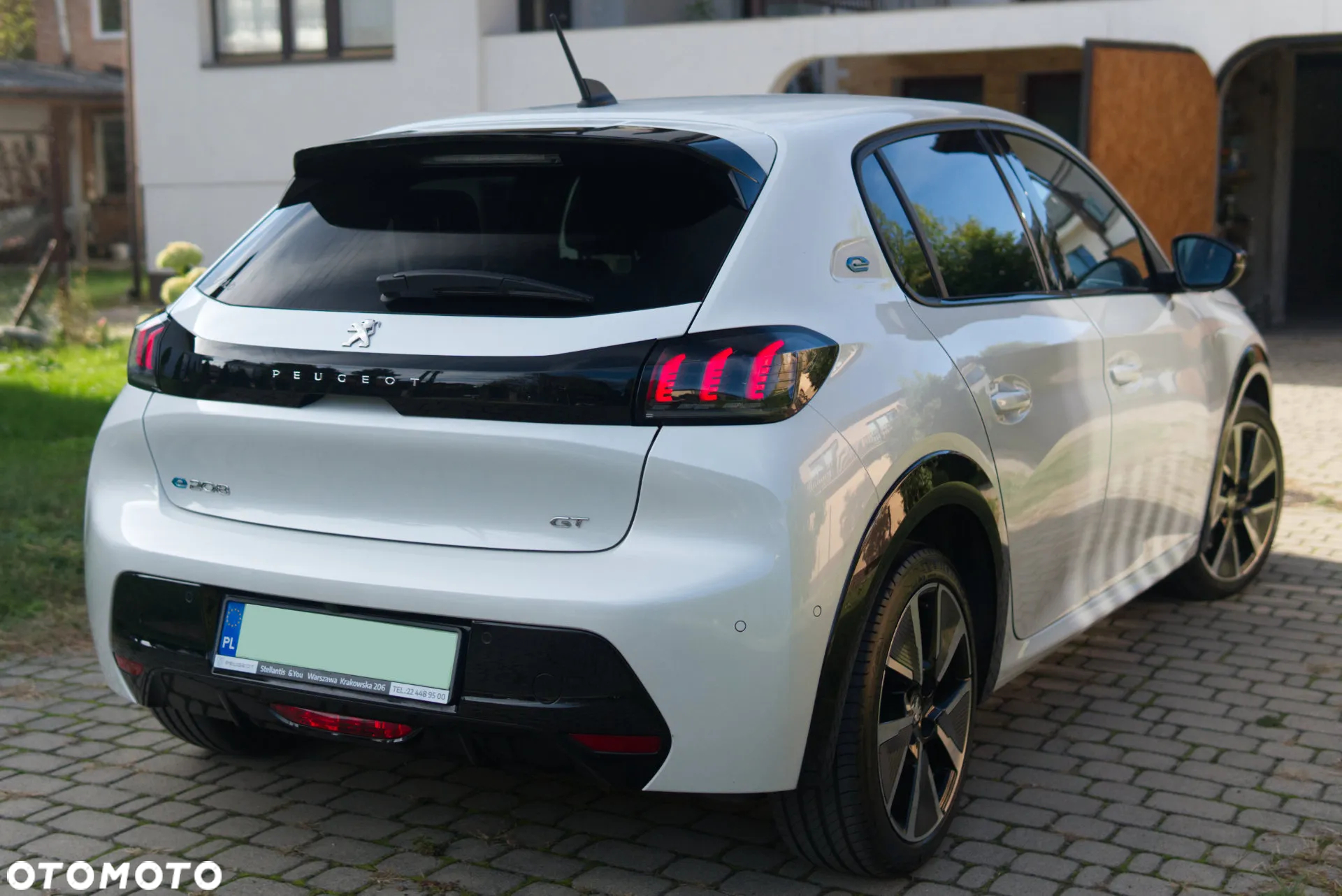Peugeot 208 e-208 GT - 5