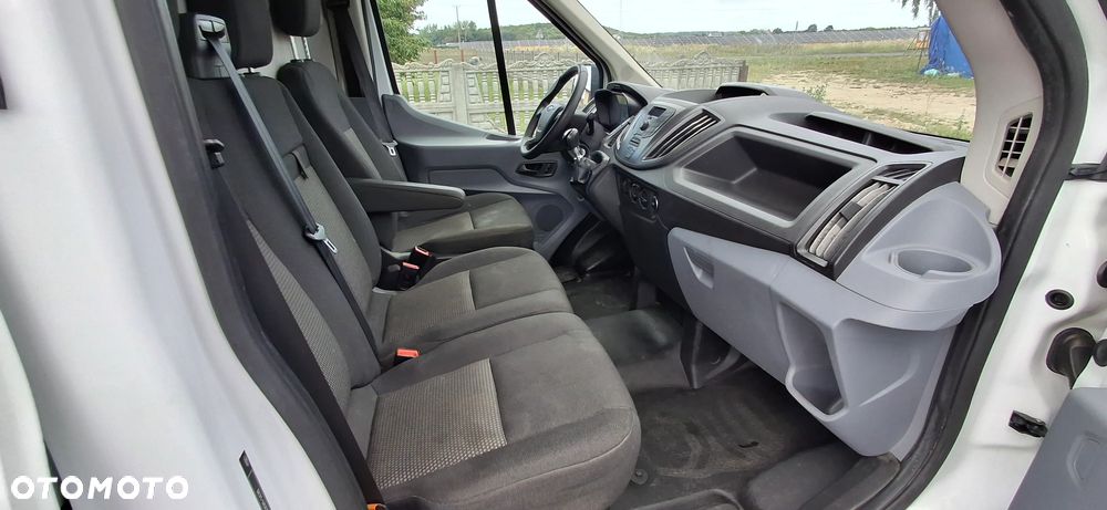 Ford Transit - 15