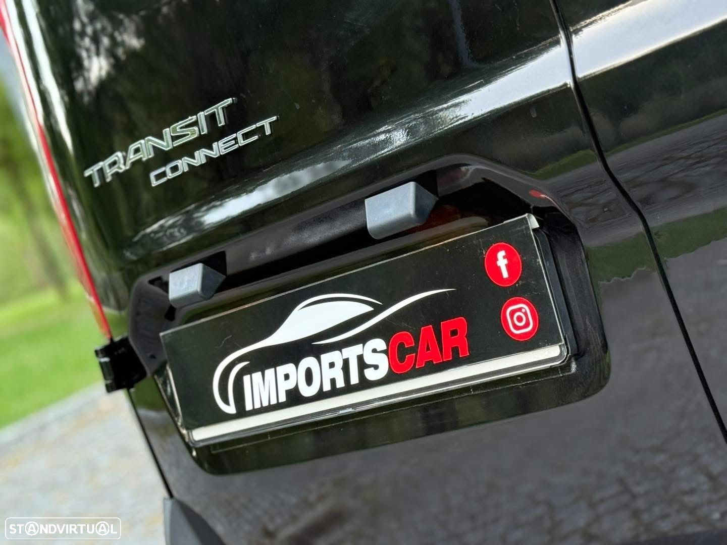 Ford Transit Connect Outro - 14