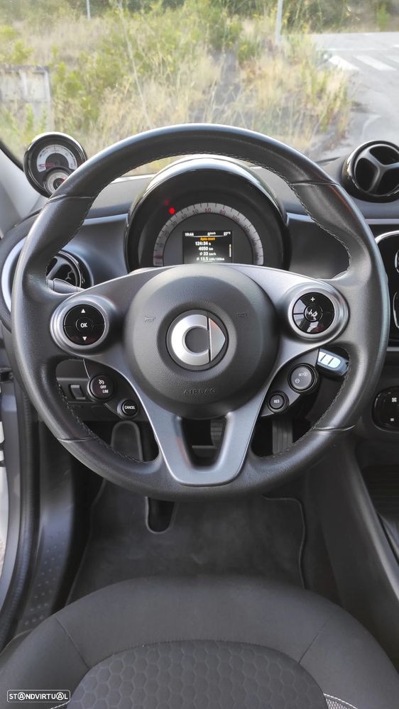 Smart ForFour EQ passion - 15