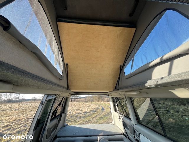 Volkswagen California - 12